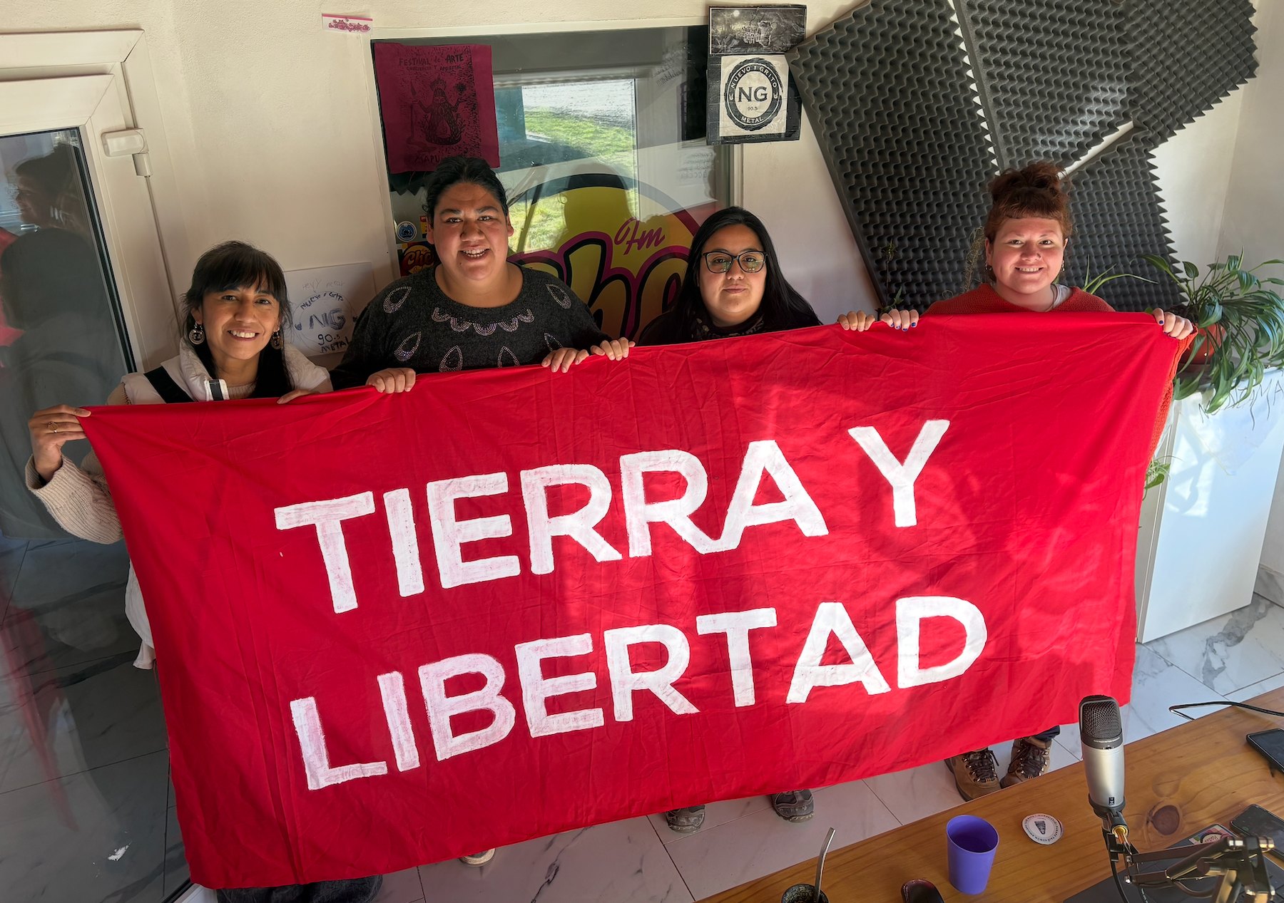 Tierra y Libertad, Che FM Community Radio in Junín de los Andes